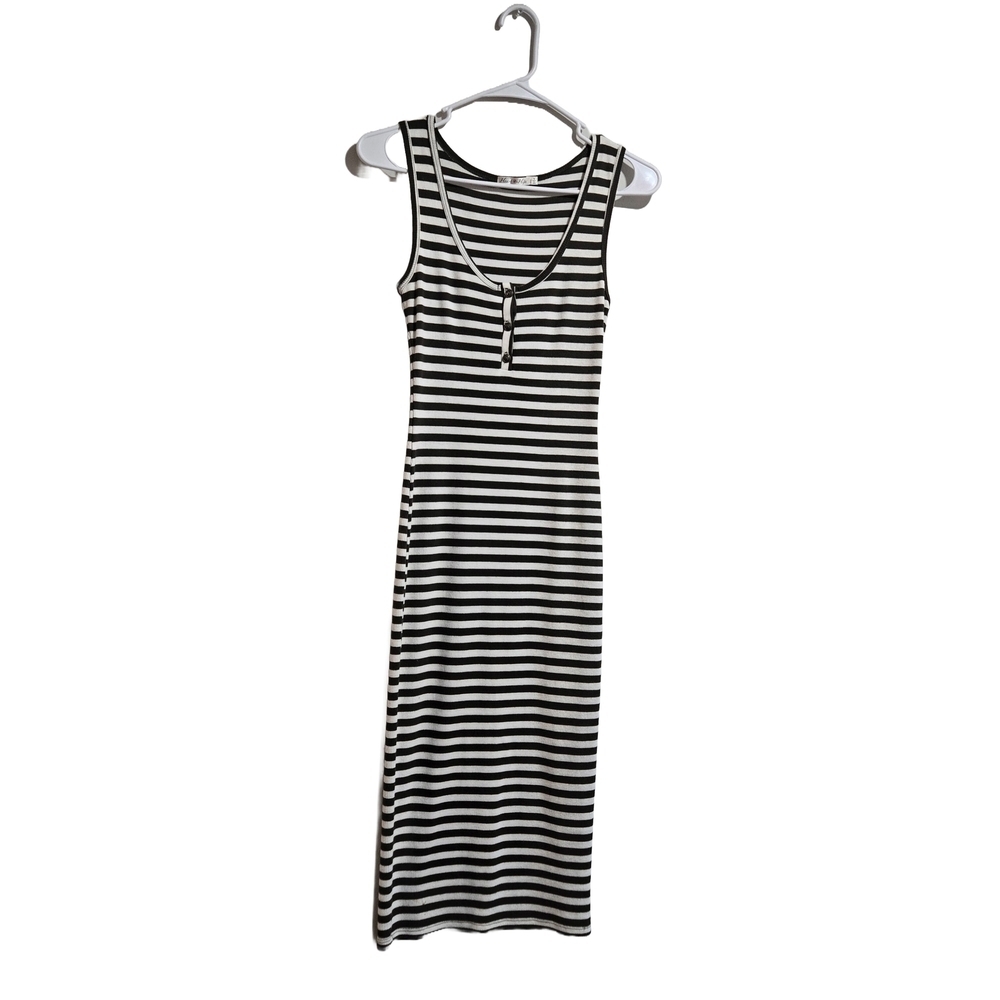 Heart Hips Striped Knit Dress - Picture 5 of 7